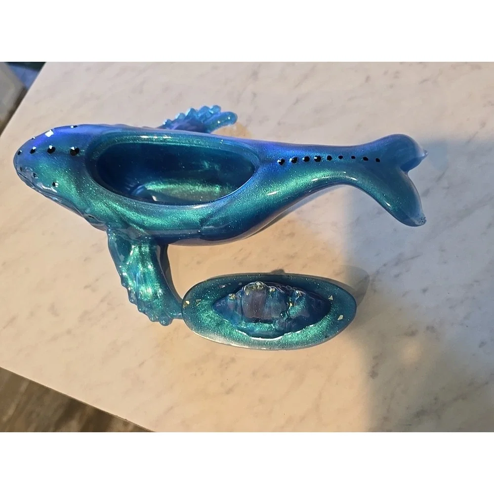 Resin Blue‎ Whale Decoration Gift Trinket Holder Handmade. 630